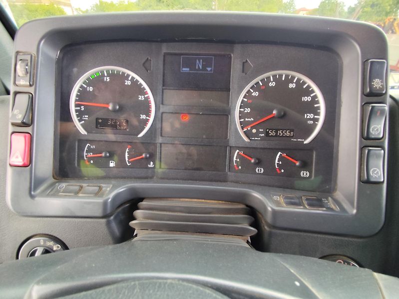 MAN TGA (2006) MAN TGA 28.430 6x4 HIAB XS 166 - fotka 11 z 19