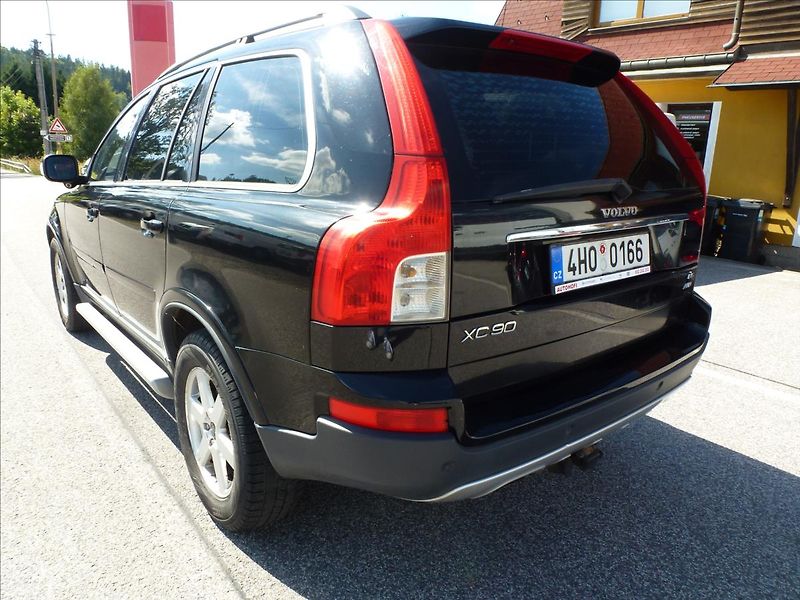 Volvo XC90 2,4 D5 4x4 Nové rozvody Odpoče - fotka 11 z 53