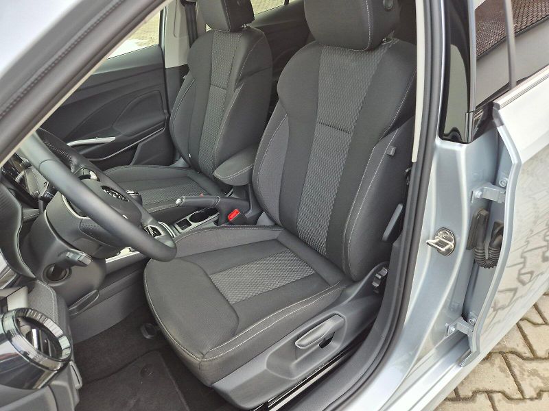 Škoda Fabia (2024) Top Selection 1.0 TSI 85 kW 6° - fotka 14 z 32