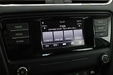 Škoda Octavia (2014) 1.6 TDI, Automat, Tempomat - náhled 9