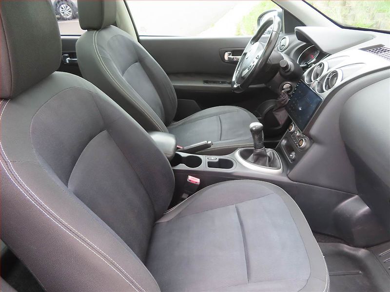 Nissan Qashqai (2010) 1.6, LPG, Serv.kniha, Tempomat - fotka 9 z 17