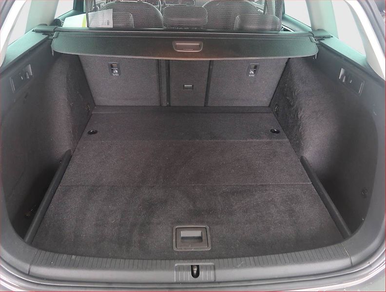 Volkswagen Golf (2014) Comfortline 2.0 TDI - fotka 13 z 14