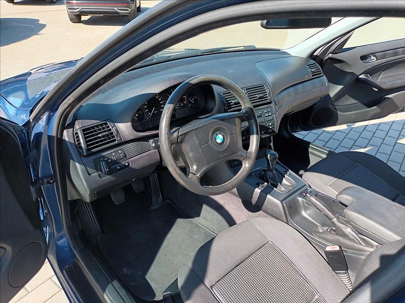 BMW Řada 3 1,8 316i,85kw,DIGIKLIMA, - fotka 15 z 29