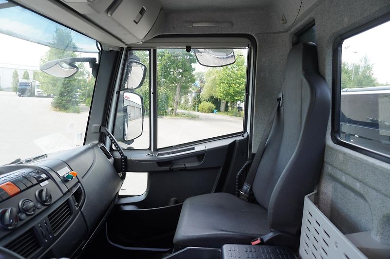 Iveco Eurocargo (2017) 120-250 4×2 / 90 tho. km / NEW - fotka 20 z 24