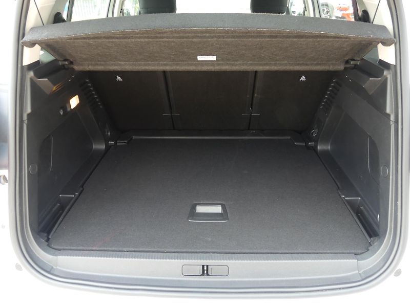 Citroën C5 Aircross (2022) 1,2 PureTech 130 - fotka 11 z 20
