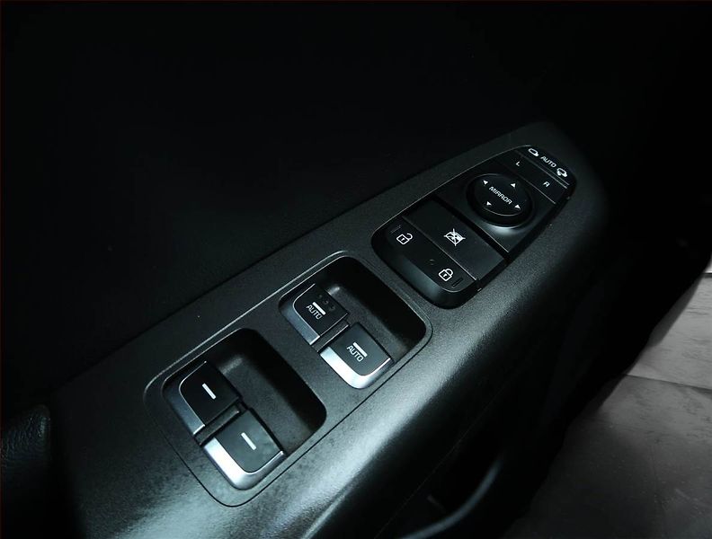 Kia Sportage (2019) 1.6 CRDi, 4X4, Automat, ČR - fotka 18 z 26