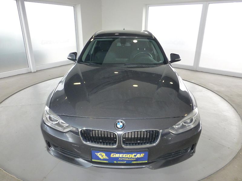 BMW Řada 3 (2013) 2,0D-120KW*NAVI*VYHŘ.SED*XENON - fotka 3 z 28