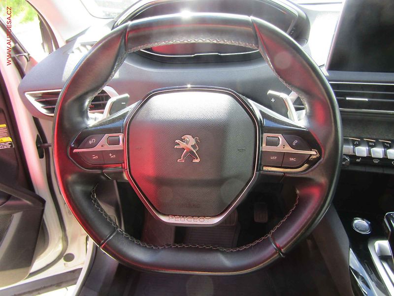 Peugeot 3008 (2019) 1.5HDi, 2.maj,ČR, AT, navi - fotka 15 z 17