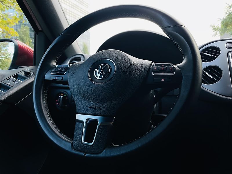 Volkswagen Tiguan 1.4TSI MAN VÝHŘEV TAŽNÉ KAMERA - fotka 34 z 43