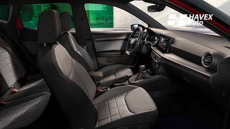 Seat Arona (2027) 1.0 TSI 115k DSG FR - fotka 6 z 6