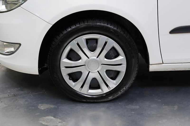 Škoda Fabia - fotka 10 z 20