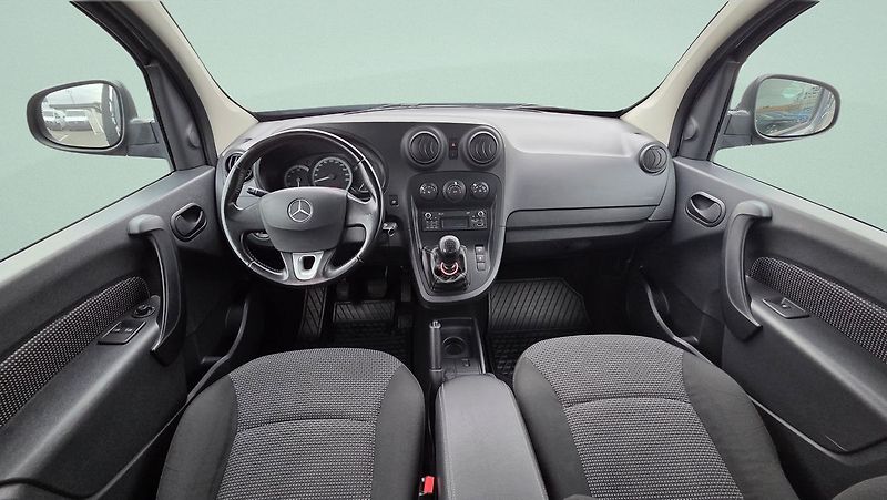 Mercedes-Benz Citan Tourer 112 CDI - fotka 10 z 22