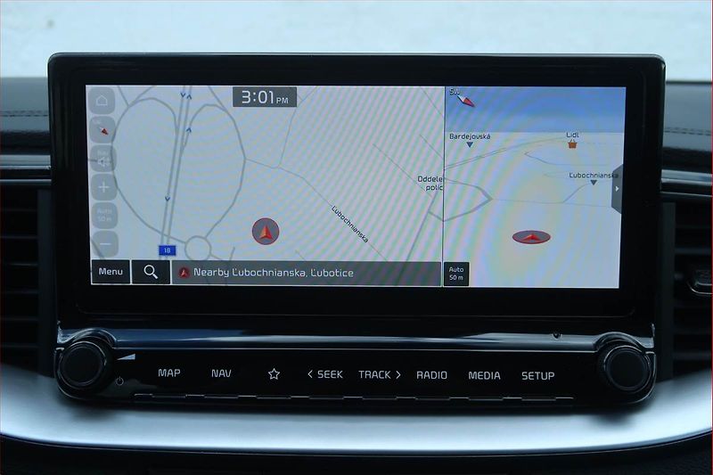Kia XCeed (2022) 1.5 T-GDI, Automat, Serv.kniha - fotka 16 z 25