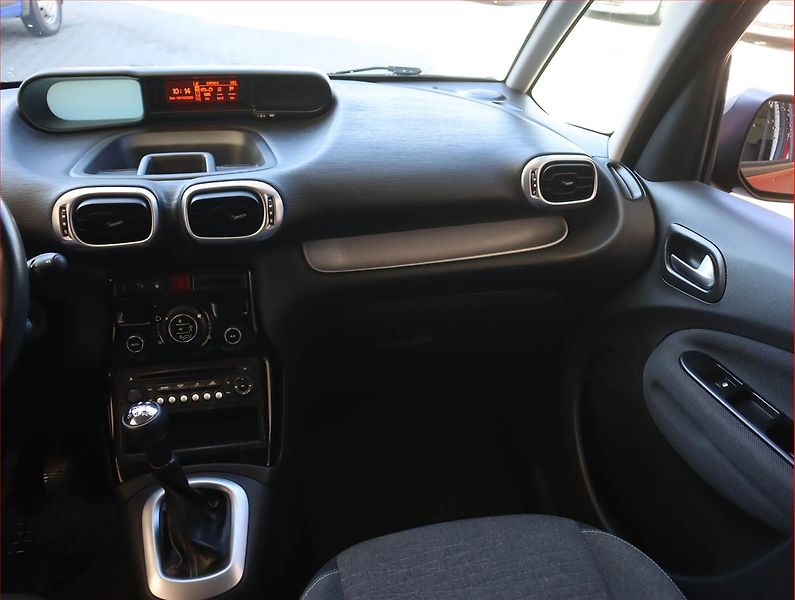 Citroën C3 Picasso (2016) 1.4 i, Serv.kniha, Tempomat - fotka 8 z 16