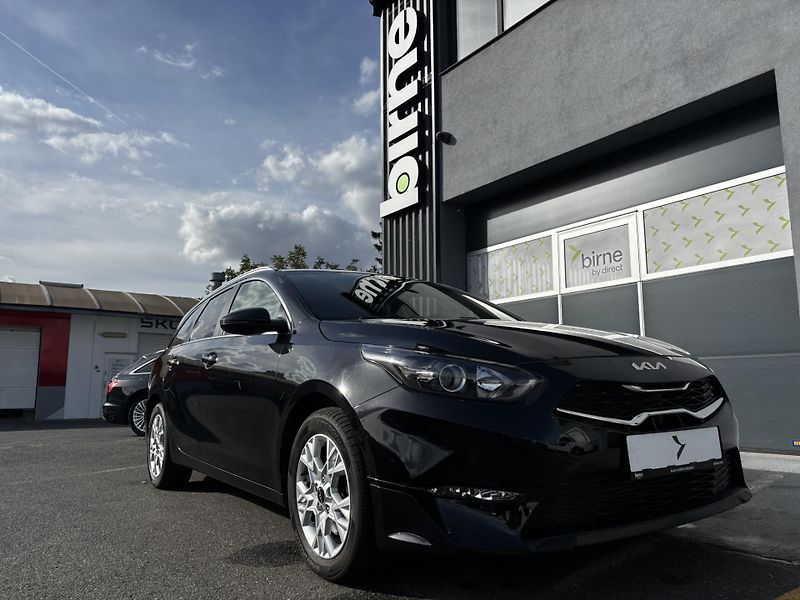 Kia Ceed (2023) SW Exclusive 1.5 T-GDI 118 kW - fotografie inzerátu