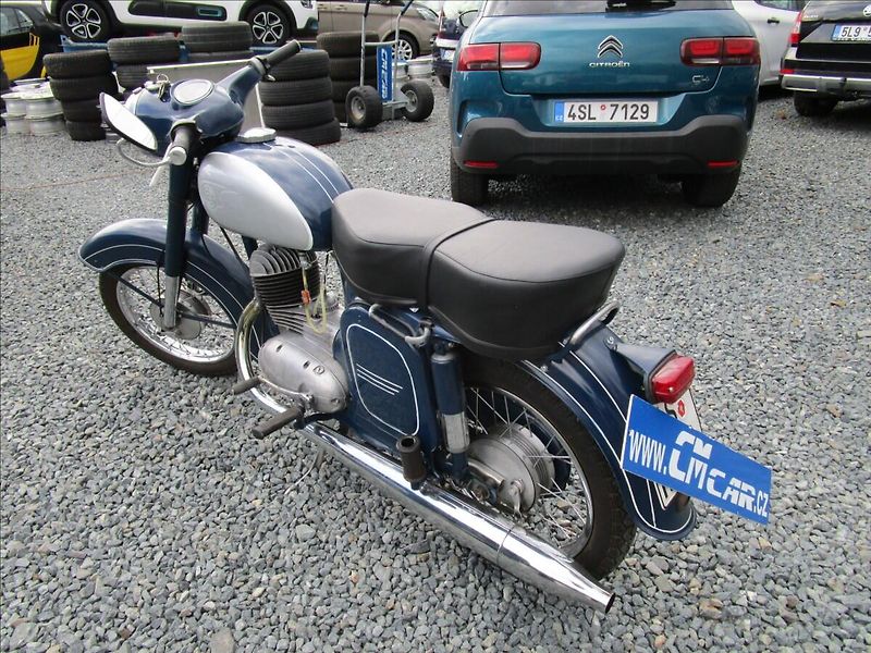 Jawa ČZ 175, 450 de Luxe - fotka 3 z 15