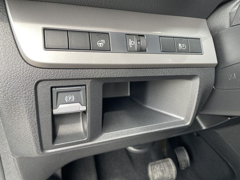Toyota ProAce Verso 2.0 8AT L2 VIP 7S ODBĚR 3/2026 - fotka 25 z 30