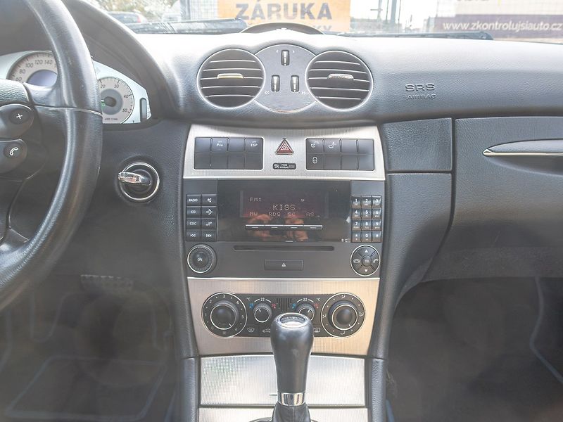 Mercedes-Benz CLK (2006) 320CDI 165KW mat – FAKTURY - fotka 19 z 32