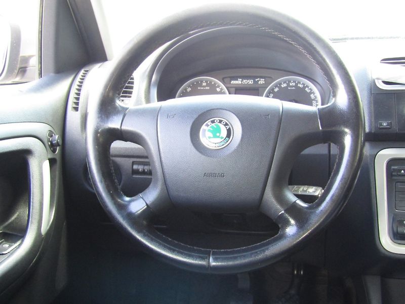 Škoda Roomster (2008) 1.9 TDI 77kW  BEZ DPF - fotka 16 z 36