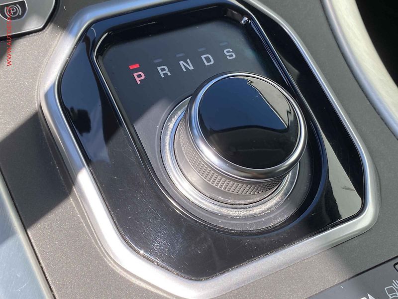 Land Rover Range Rover Evoque (2018) 2.0 TD4 4x4, AT, bixen, kůže - fotka 16 z 20