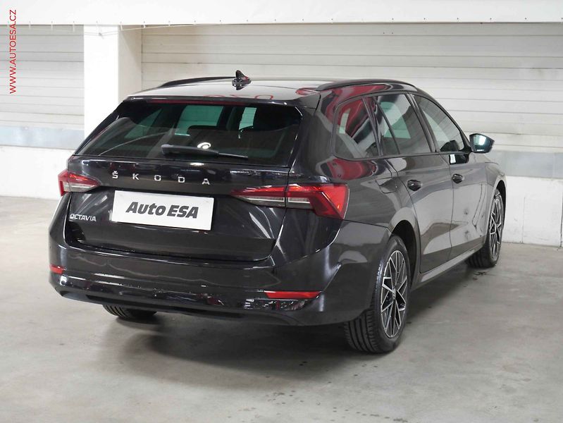 Škoda Octavia (2020) 2.0 TDI, Ambition, DSG, navi - fotka 6 z 21
