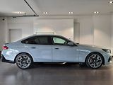 BMW Řada 5 (2025) 540d xDrive Sedan M Sport - náhled 7