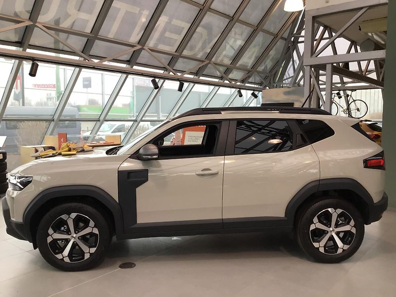 Dacia Duster (2026) 4x4 AUTOMAT HYBRID LPG SKLADEM - fotka 4 z 15
