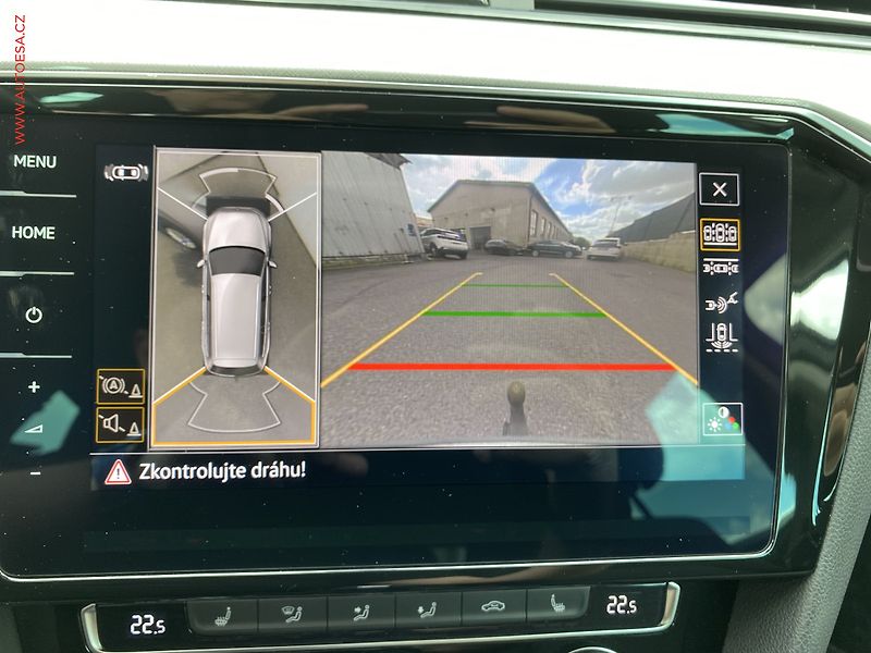 Volkswagen Passat (2020) 1.6 TDi, Business, DSG, LED - fotka 17 z 18