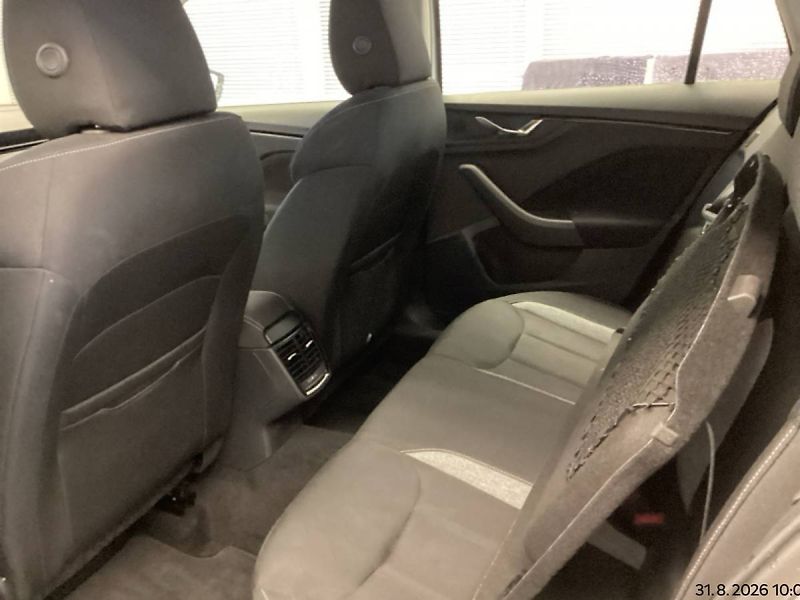 Škoda Kamiq Selection 1,0 TSI 85kW MT6/N98 - fotka 7 z 7
