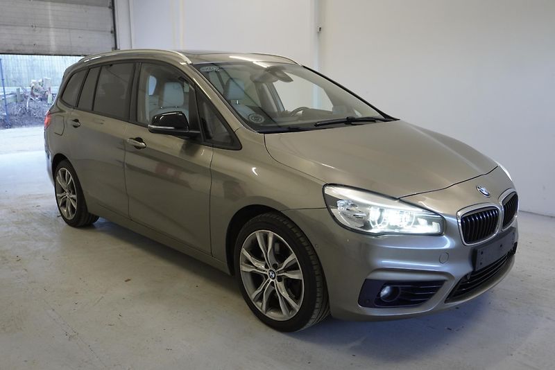 BMW Řada 2 2,0 GRAN TOURER - fotka 3 z 33