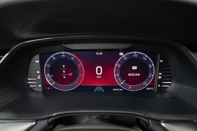 Škoda Octavia 2.0 TDI DSG*MASÁŽE*ACC*DPH* - fotka 20 z 38