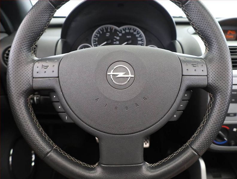 Opel Tigra (2007) 1.8, po STK, jezdí výborně - fotka 7 z 14