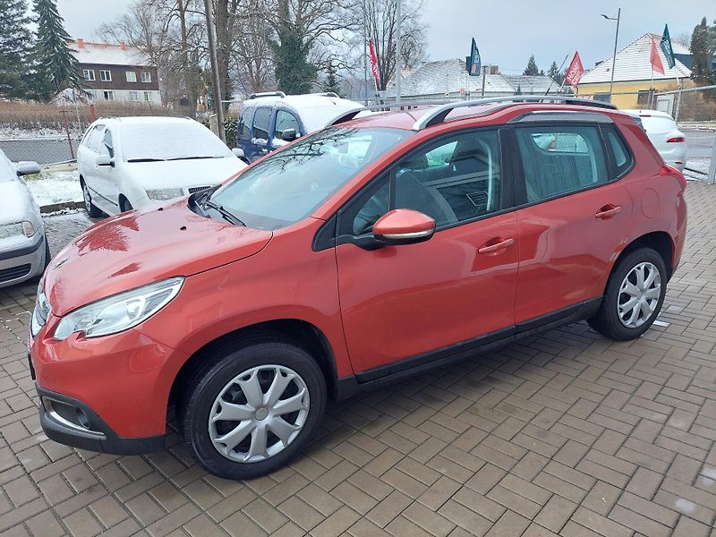 Peugeot 2008 (2015) 1.2-81kW THP - fotka 3 z 38
