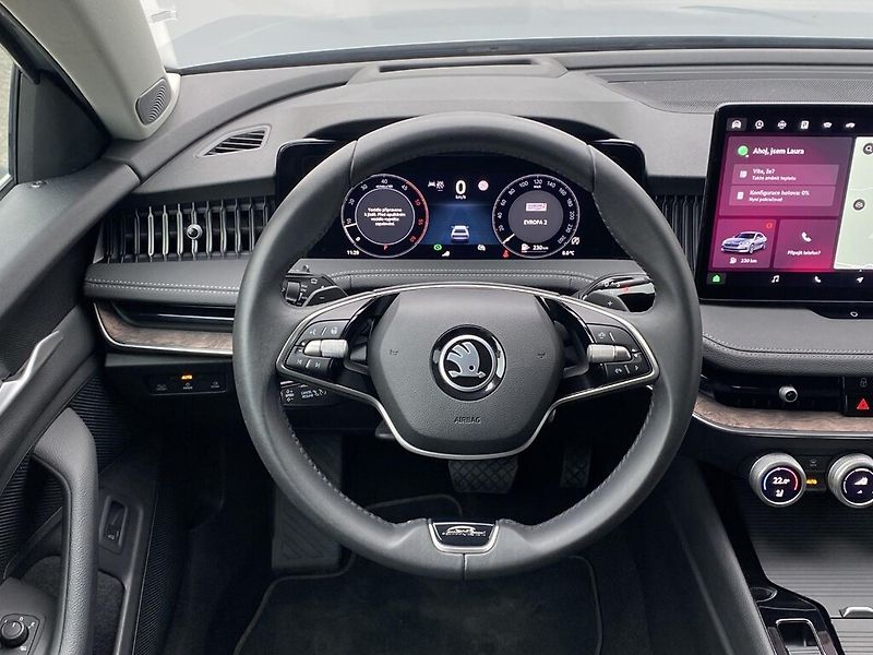 Škoda Superb 2,0 TDI 110 kW L&K DSG - fotka 8 z 30