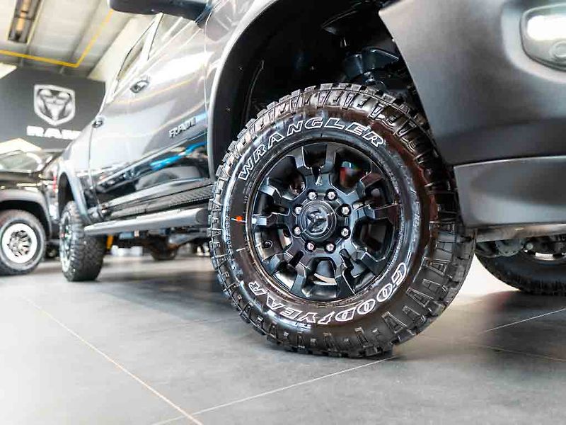 Dodge RAM (2026) 6.4 2500 Power Wagon 2026 - fotka 35 z 35