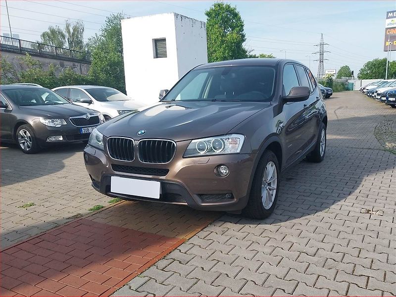 BMW X3 (2013) xDrive20d, 4X4, Automat, Kůže - fotka 2 z 20