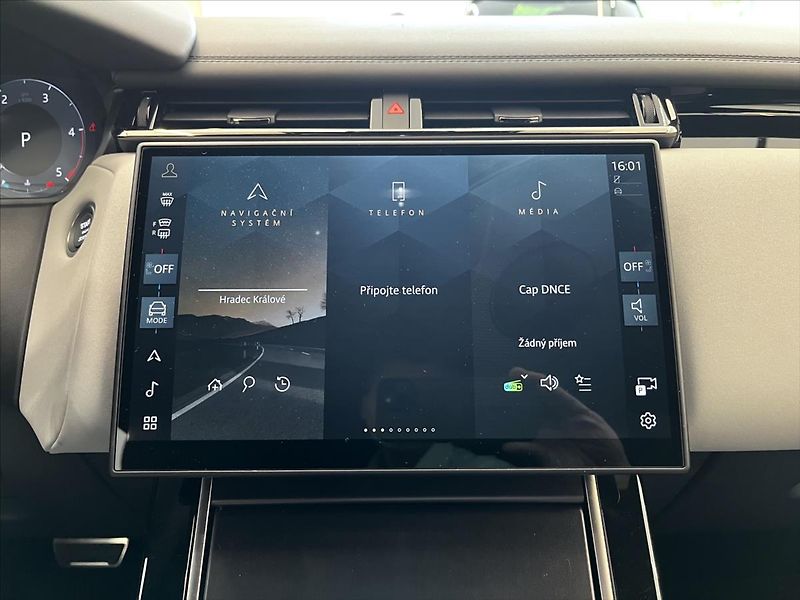 Land Rover Range Rover Velar (2026) 3,0 Dynamic SE D300 AWD - fotka 12 z 17