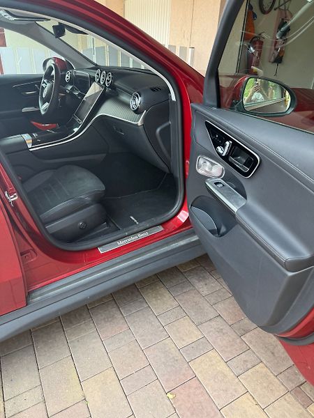 Mercedes-Benz GLC (2023) - fotka 17 z 23