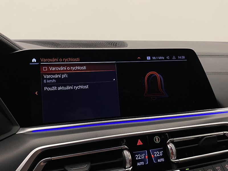 BMW X5 M50D xDrive CZ AUT REZERVACE - fotka 74 z 123