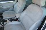 Škoda Octavia 1.6 TDi DSG AUT.KLIMA TAŽNÉ - náhled 16