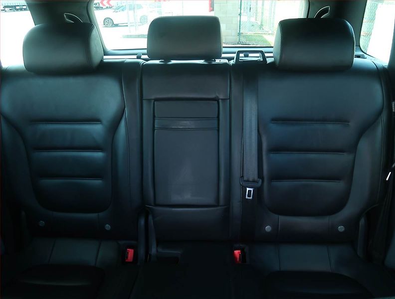 Volkswagen Touareg (2015) R-Line 3.0 TDI, 4X4, Automat - fotka 10 z 27