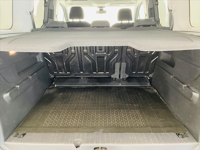 Citroën Berlingo 1,5 HDI 75 kW 1. maj. ČR - fotka 22 z 26