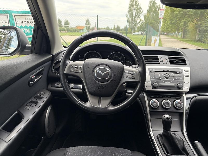 Mazda 6 2.0 Exclusive - fotka 24 z 31