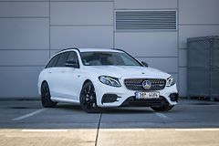Mercedes-Benz Třídy E (2019) Mercedes-AMG 53 4MATIC+ A/T - fotografie inzerátu