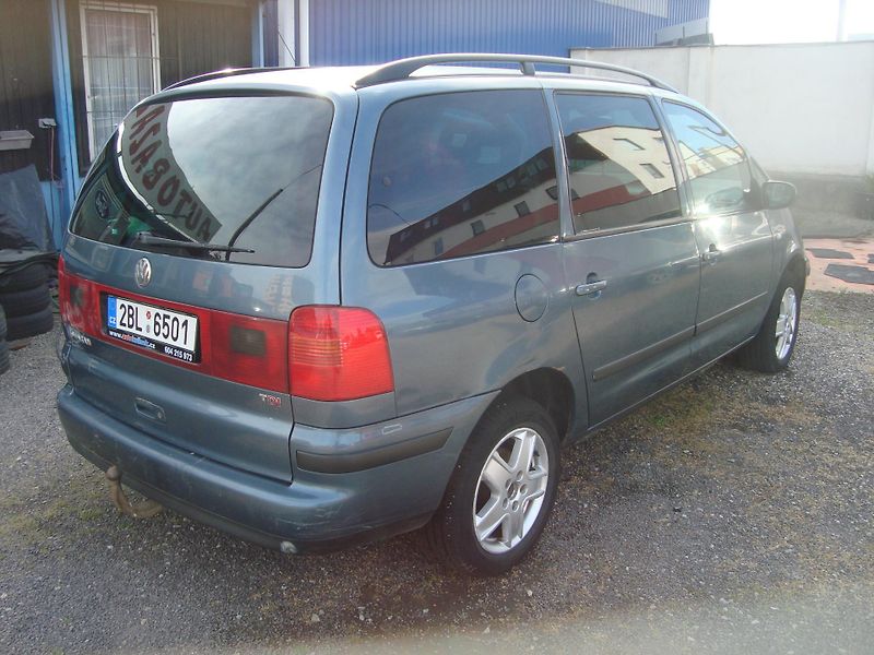 Volkswagen Sharan (2001) 1,9TDI - fotka 4 z 18