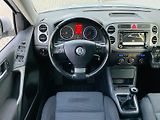 Volkswagen Tiguan 2.0TDI 4x4 MAN SERVISKA TAŽNÉ - náhled 23