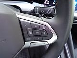 Volkswagen Golf 1.5 eTSI DSG Life 110 kW - náhled 14