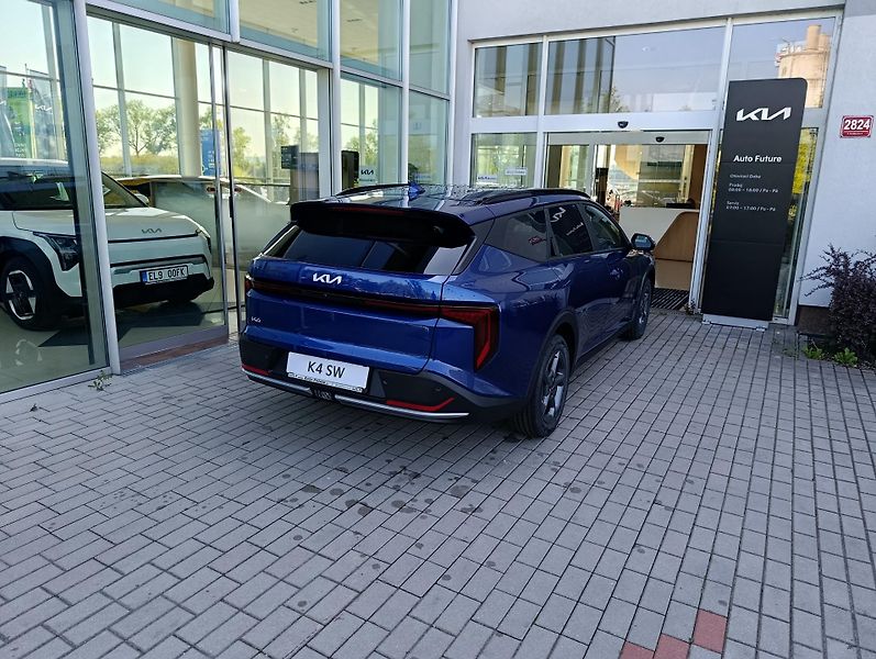 Kia K4 Sportswagon (2026) 1,6 T-GDi 7DCT EXCLUSIVE  - fotka 3 z 6