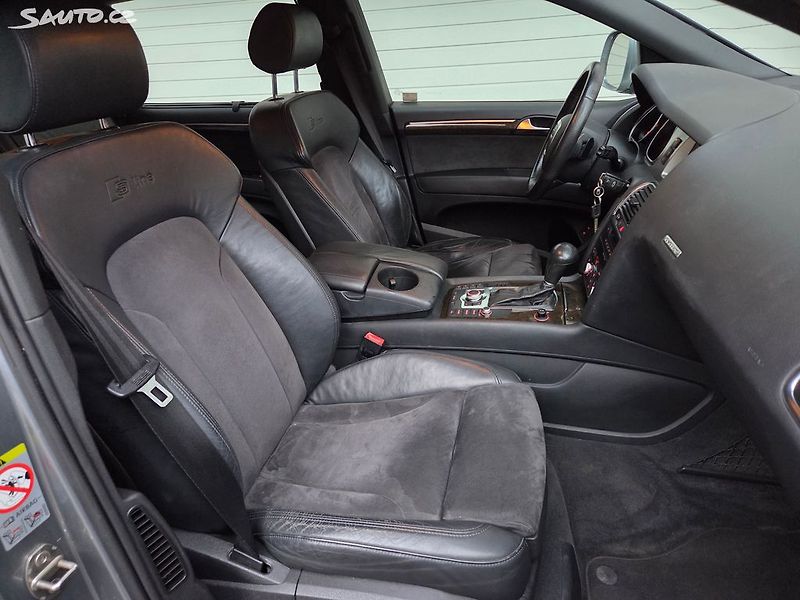 Audi Q7 (2007) 3.0TDI 171Kw ČR 1.maj Taž 3.5t - fotka 14 z 41