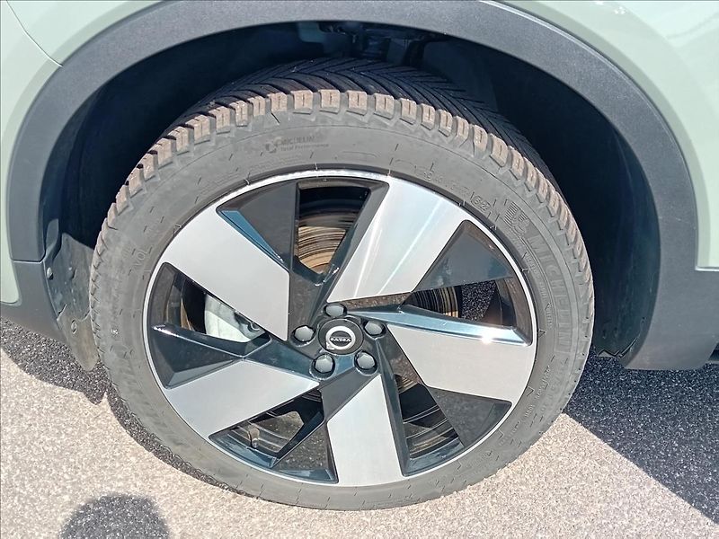 Volvo C40 1,0 AWD RECHARGE ULTIMATE - fotka 24 z 25